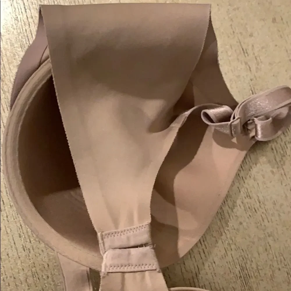 🎉last deal 🎉Warner’s nude bra